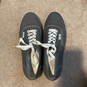 gray tie vans